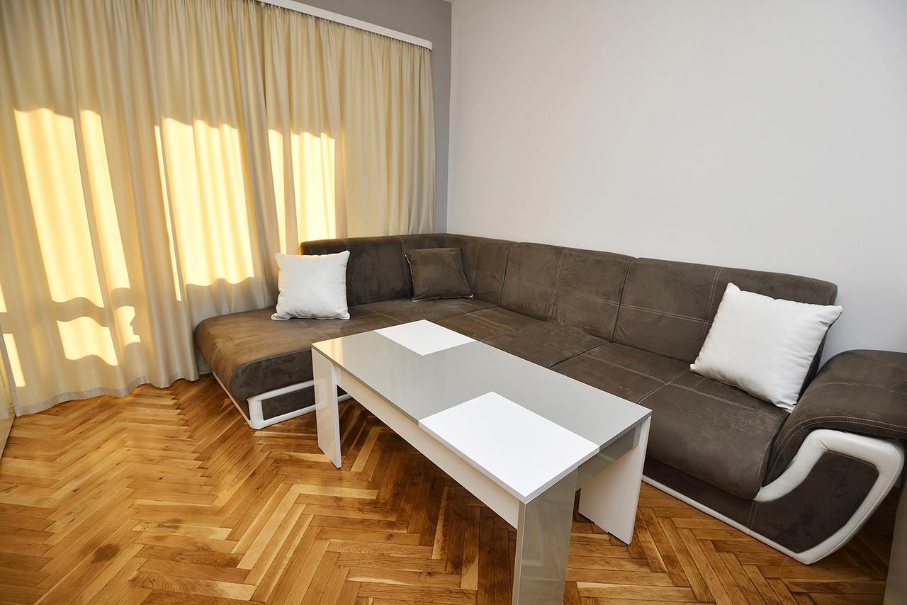 Chaika Apartment Varna Exterior foto